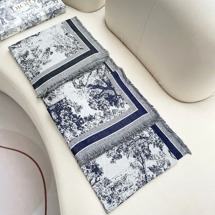 スーパーコピー ディオール マフラー