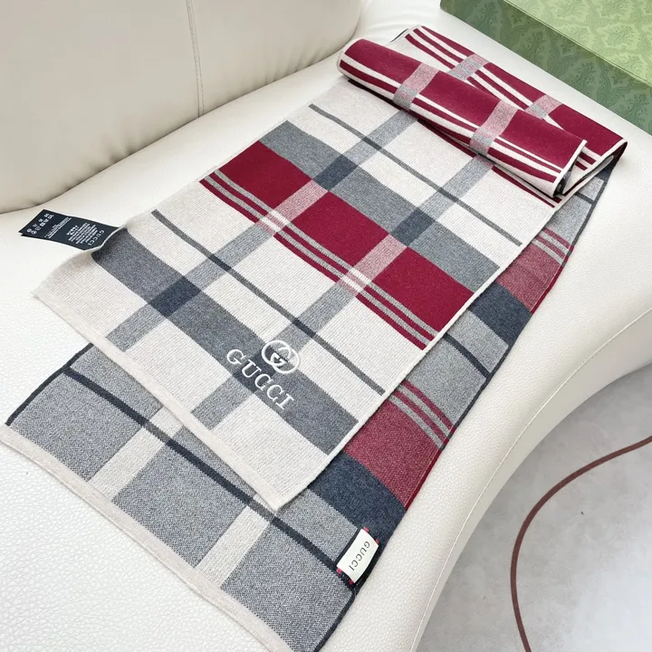 スーパーコピー グッチ マフラー