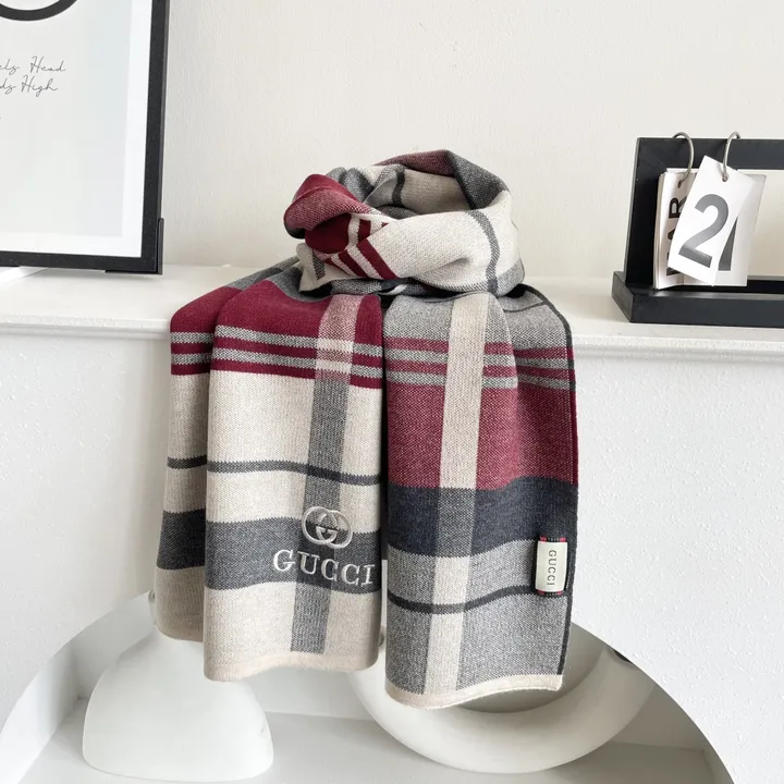 スーパーコピー グッチ マフラー