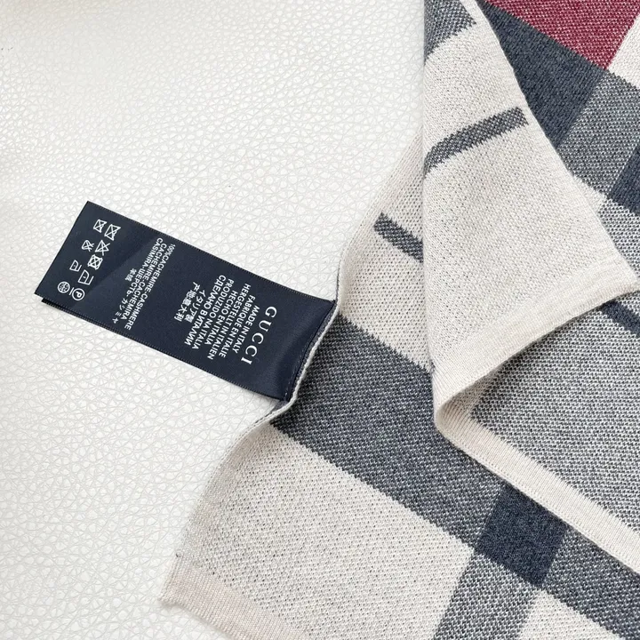 スーパーコピー グッチ マフラー