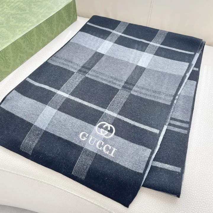 スーパーコピー グッチ マフラー