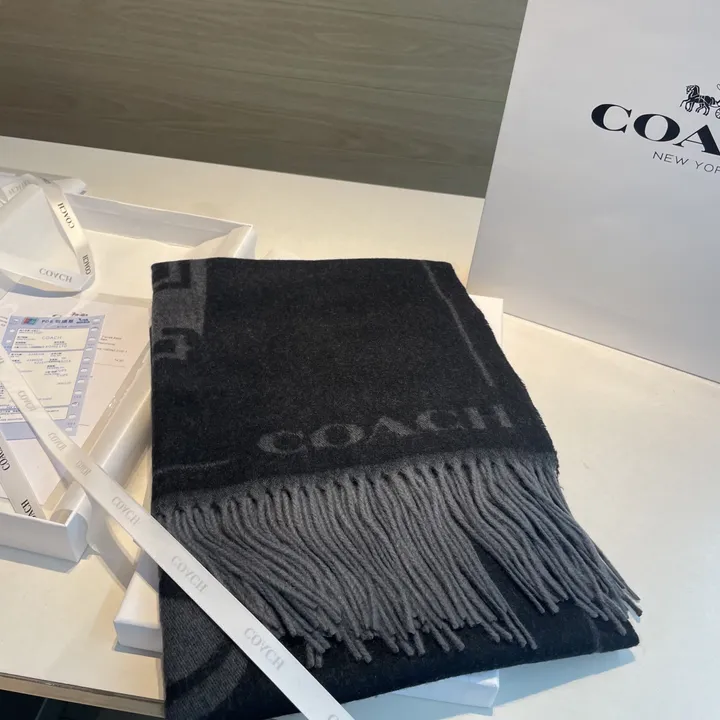 スーパーコピー コーチ マフラー