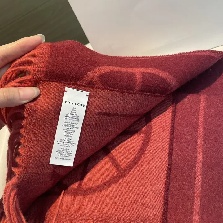 スーパーコピー コーチ マフラー