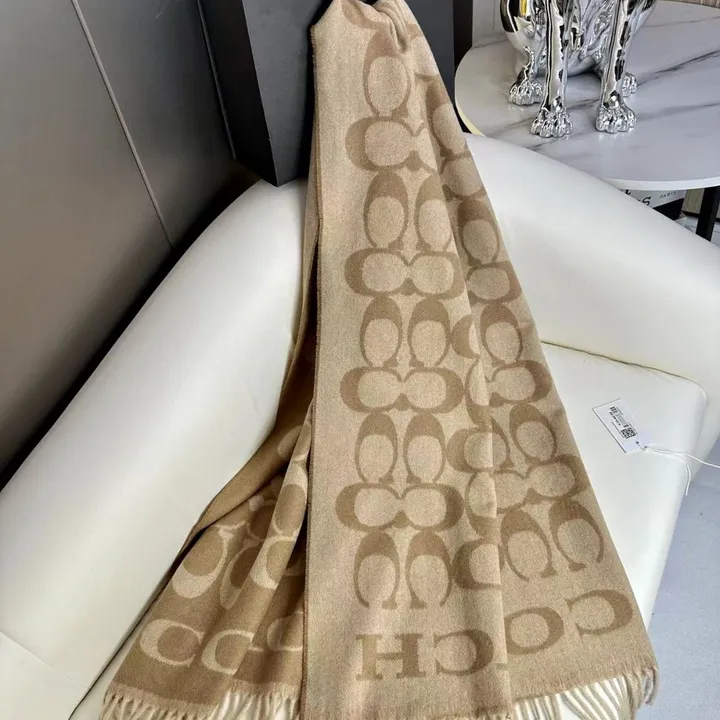 スーパーコピー コーチ マフラー