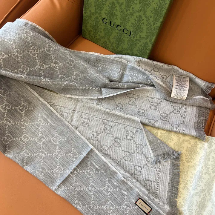 スーパーコピー グッチ マフラー