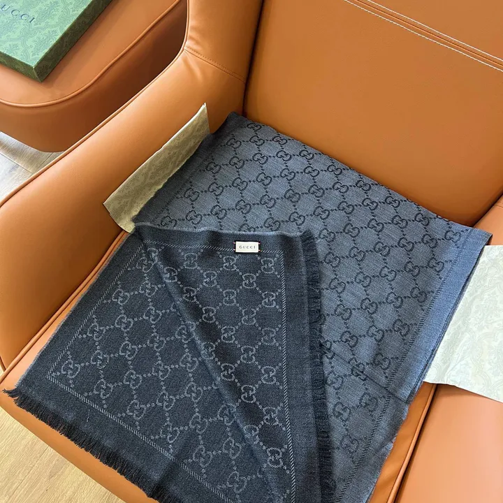 スーパーコピー グッチ マフラー