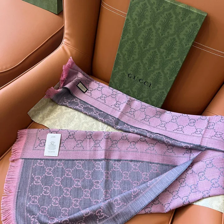 スーパーコピー グッチ マフラー