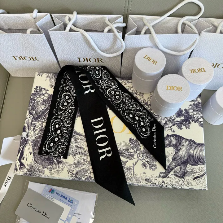 スーパーコピー ディオール マフラー