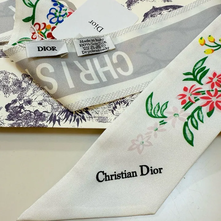 スーパーコピー ディオール マフラー