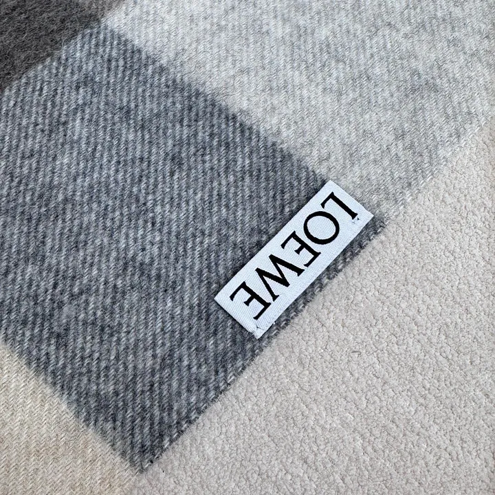 スーパーコピー ロエベ マフラー