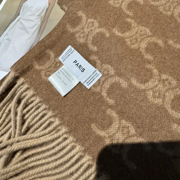 スーパーコピー ロエベ マフラー