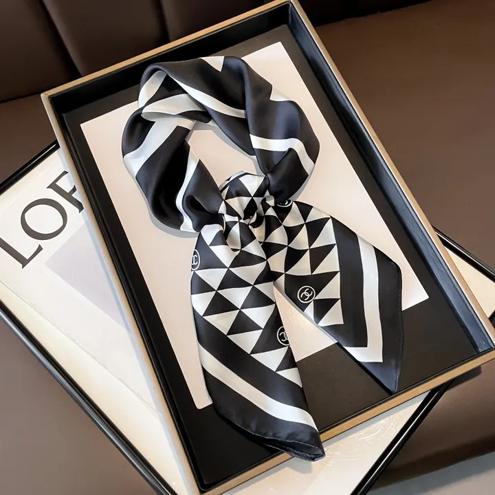 スーパーコピー ロエベ マフラー