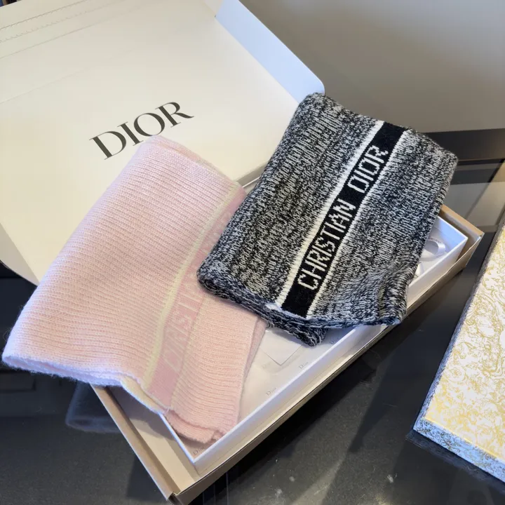 スーパーコピー ディオール マフラー