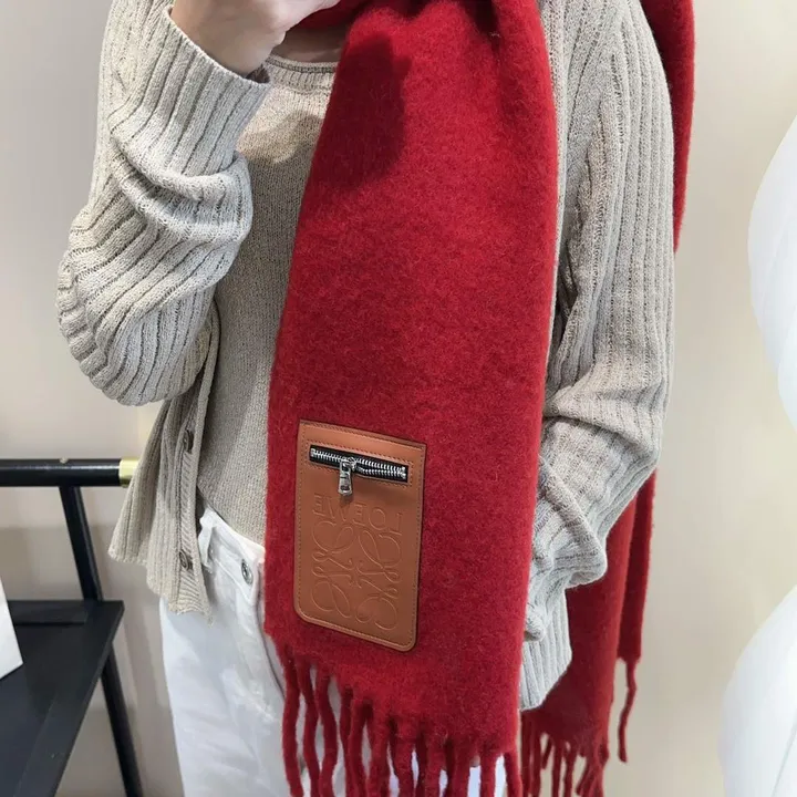 スーパーコピー ロエベ マフラー