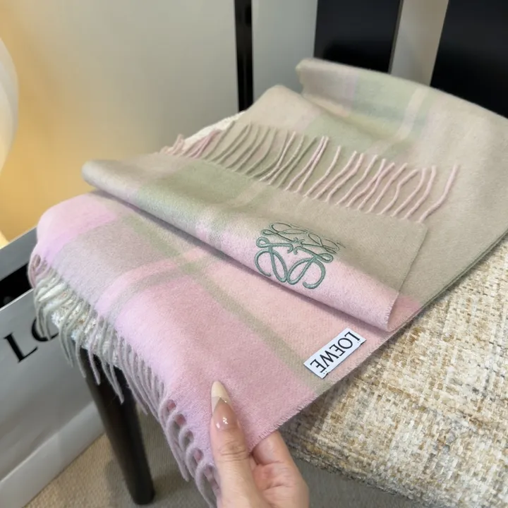 スーパーコピー ロエベ マフラー