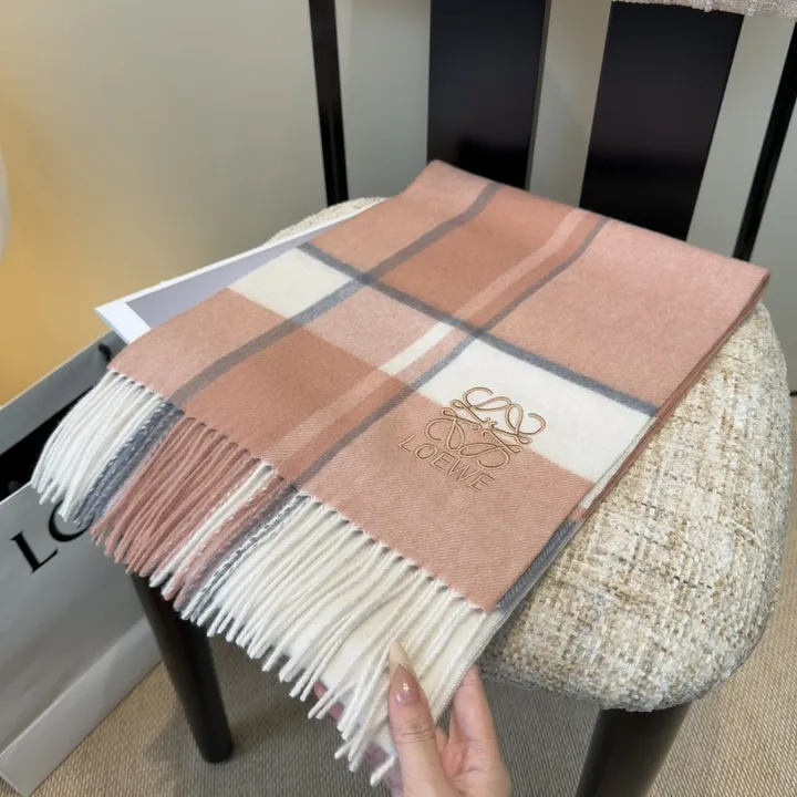 スーパーコピー ロエベ マフラー