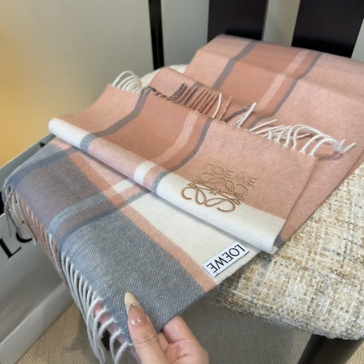 スーパーコピー ロエベ マフラー