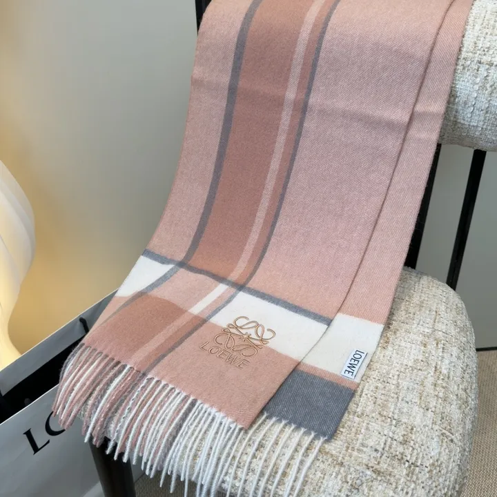 スーパーコピー ロエベ マフラー