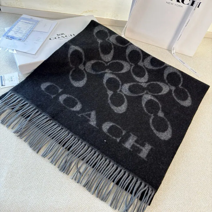 スーパーコピー コーチ マフラー