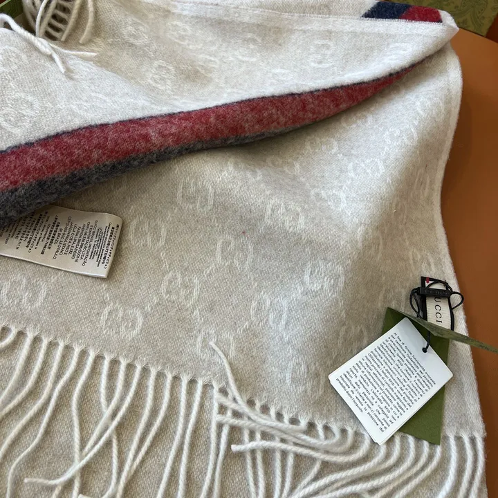 スーパーコピー グッチ マフラー