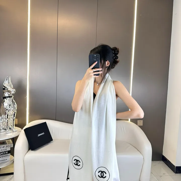 スーパーコピー シャネル マフラー