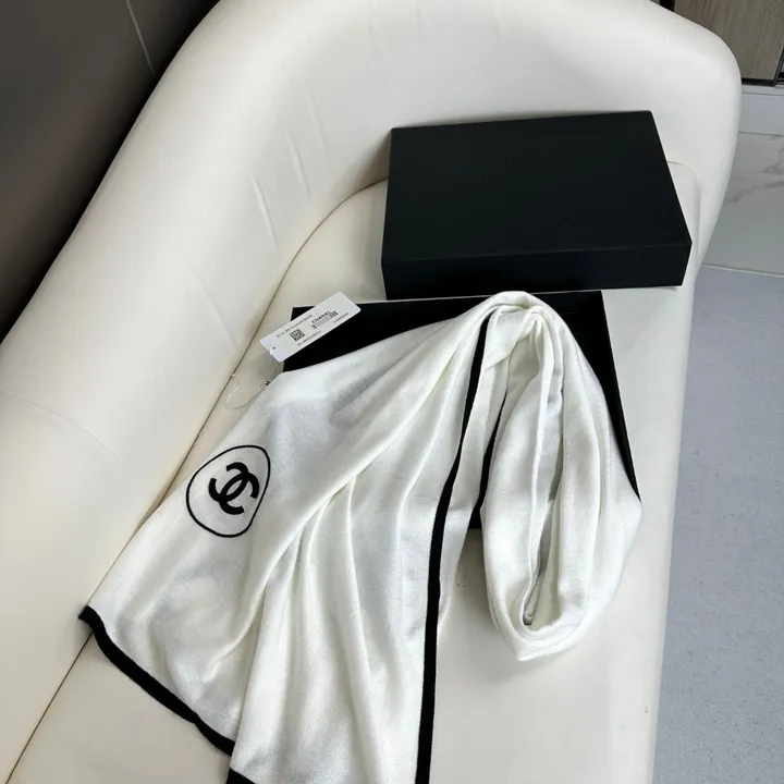 スーパーコピー シャネル マフラー