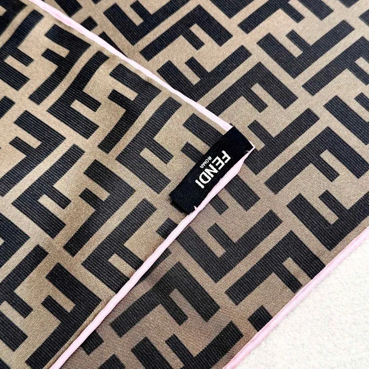 スーパーコピー フェンディ マフラー