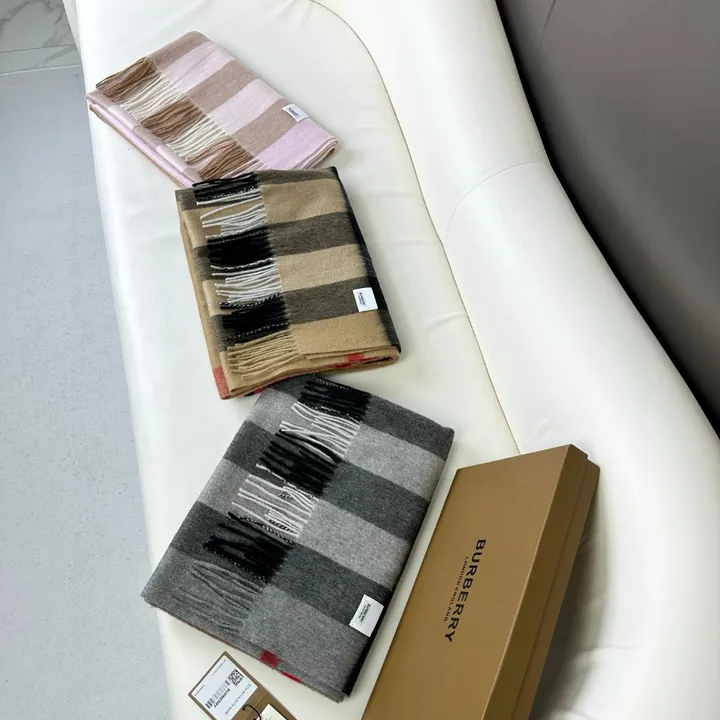 スーパーコピー バーバリー ス マフラー