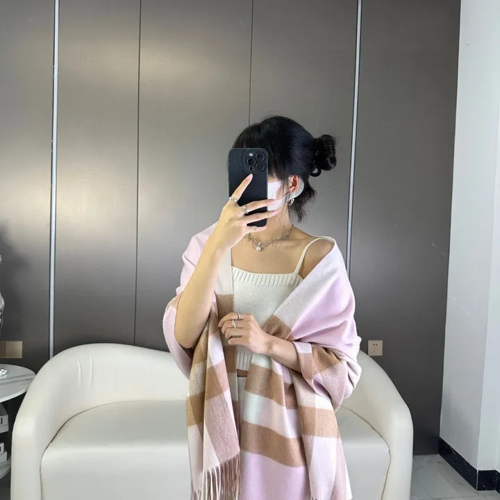 スーパーコピー バーバリー ス マフラー