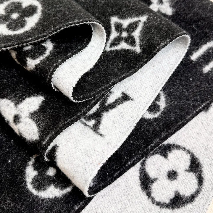 スーパーコピー ルイヴィトン マフラー