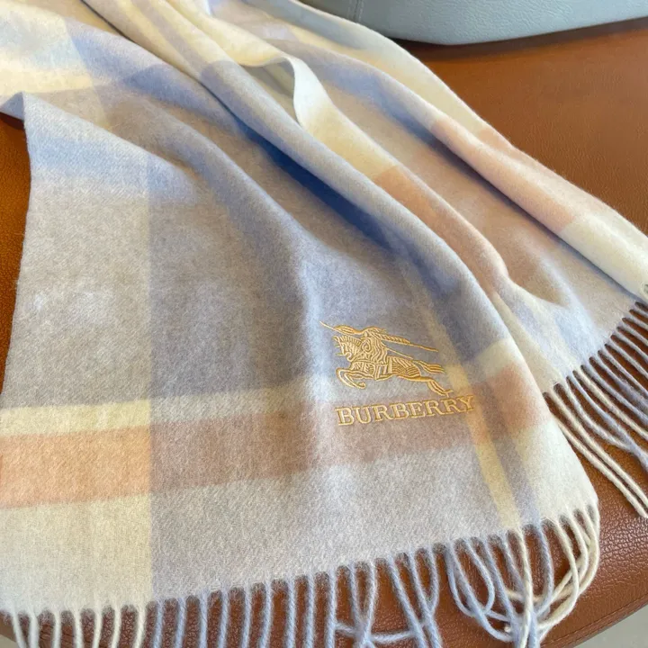 スーパーコピー バーバリー ス マフラー