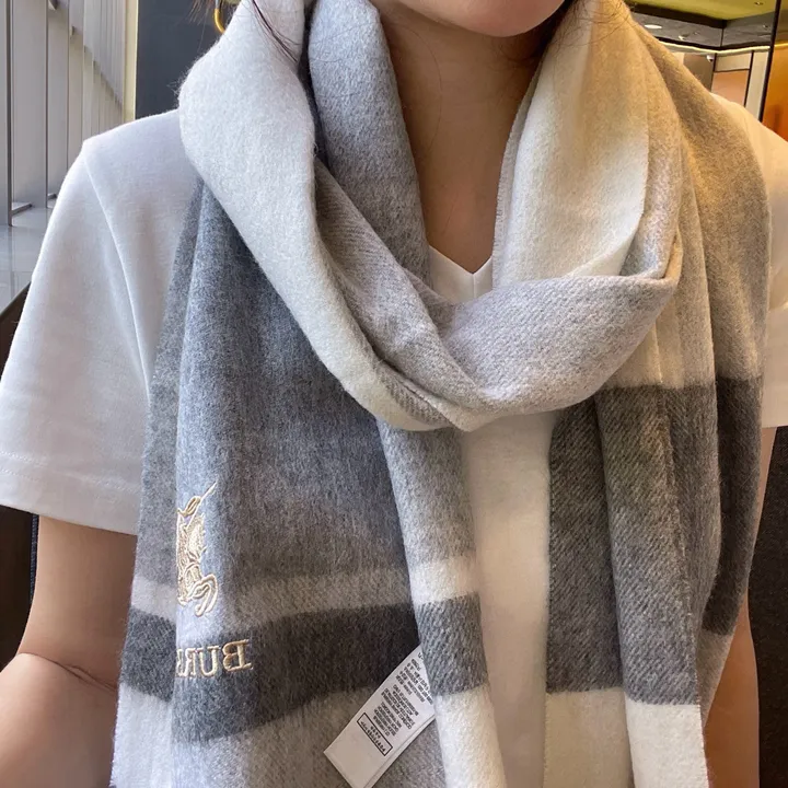 スーパーコピー バーバリー ス マフラー