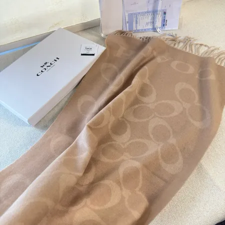 スーパーコピー コーチ マフラー