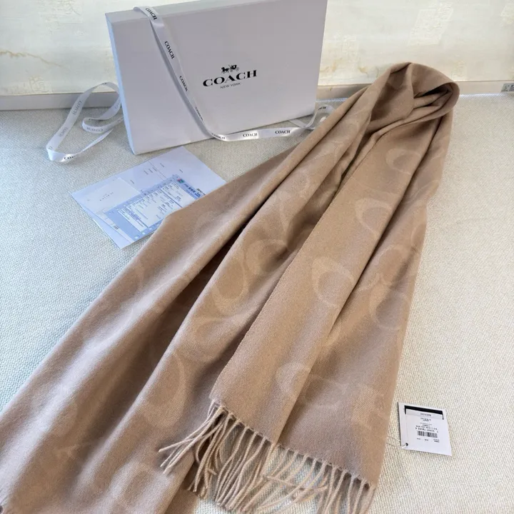 スーパーコピー コーチ マフラー