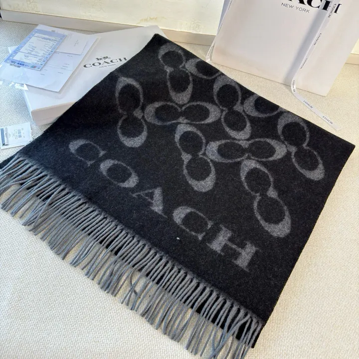 スーパーコピー コーチ マフラー