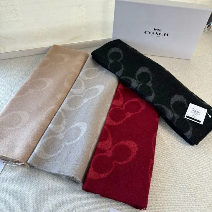 スーパーコピー コーチ マフラー