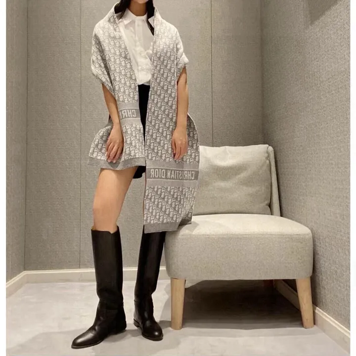 スーパーコピー ディオール マフラー