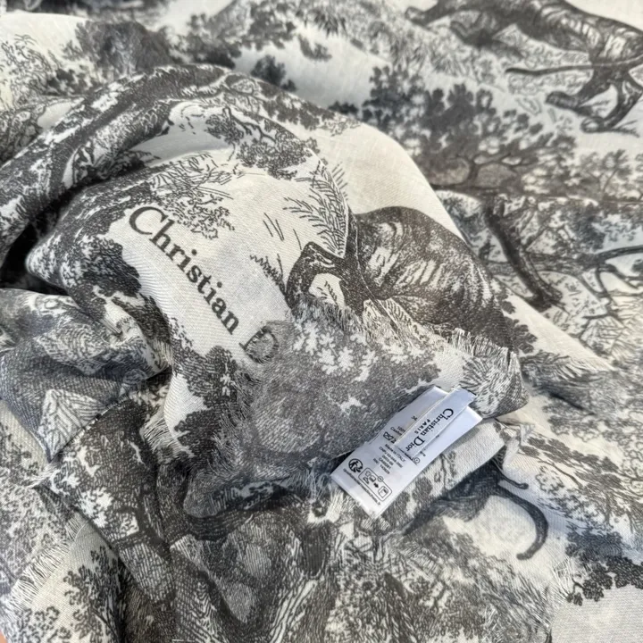 スーパーコピー ディオール マフラー