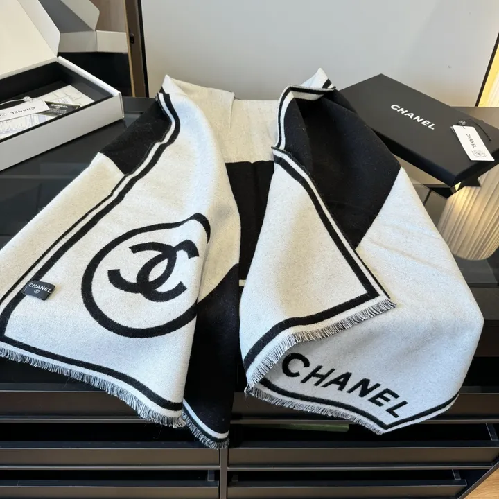 スーパーコピー シャネル マフラー