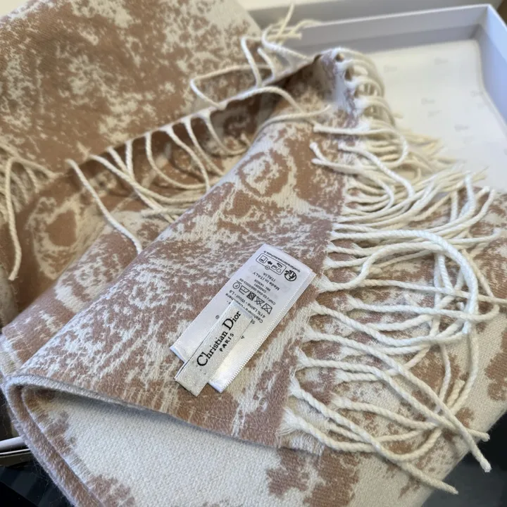 スーパーコピー グッチ マフラー