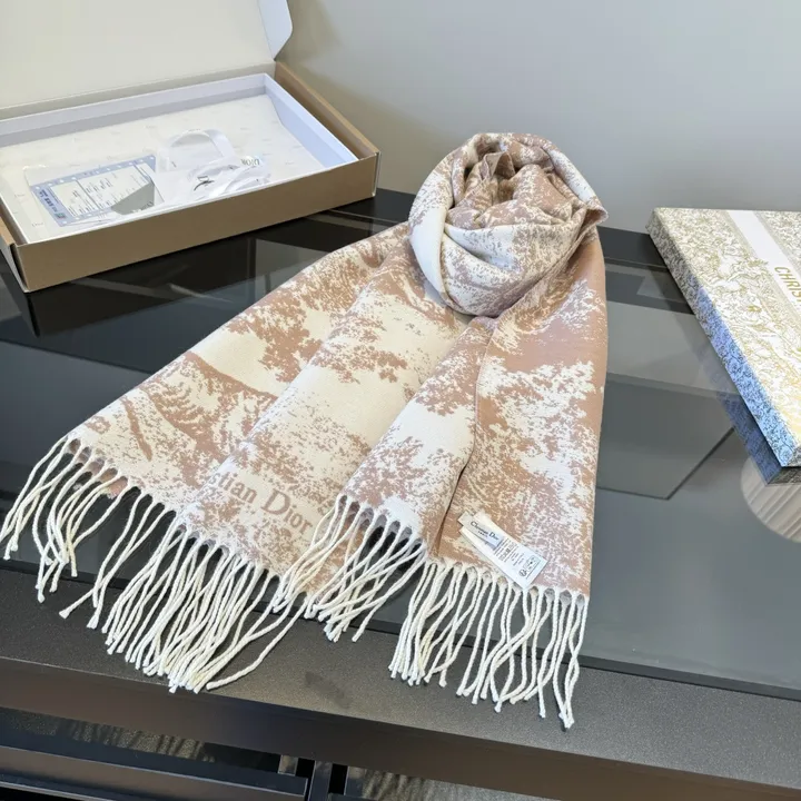 スーパーコピー グッチ マフラー