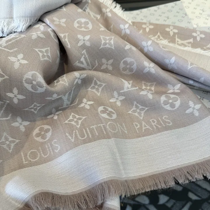 スーパーコピー ルイヴィトン マフラー