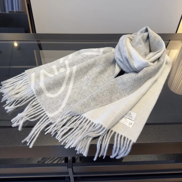 スーパーコピー ヴィヴィアン・ウエストウッド マフラー