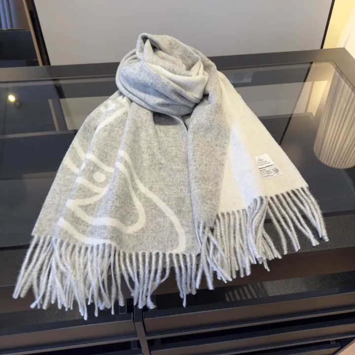 スーパーコピー ヴィヴィアン・ウエストウッド マフラー