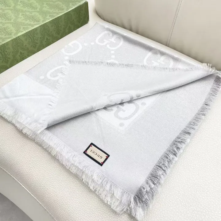 スーパーコピー グッチ マフラー