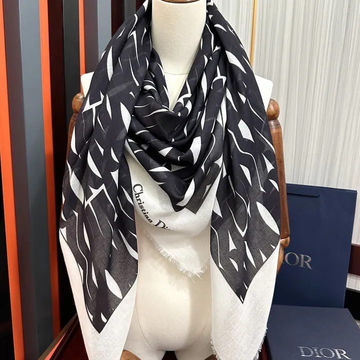 スーパーコピー ディオール マフラー