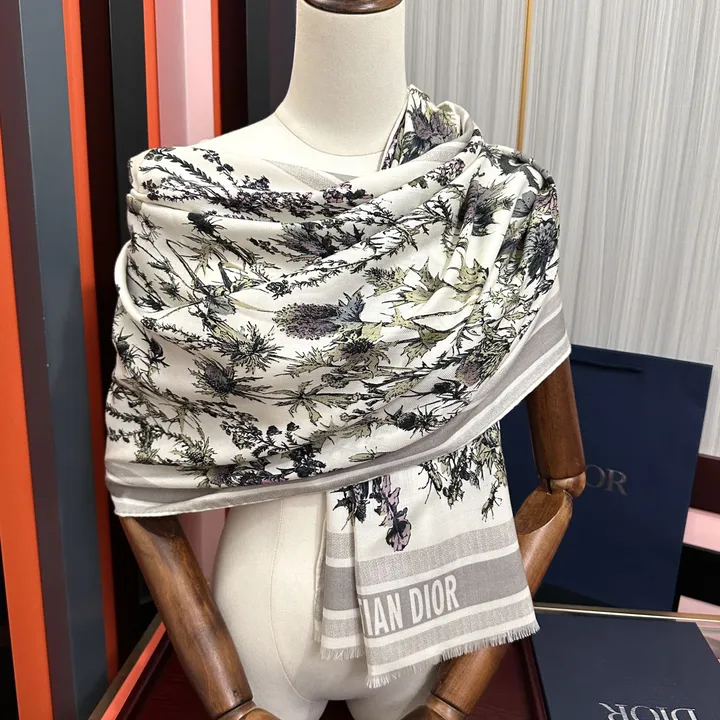 スーパーコピー ディオール マフラー