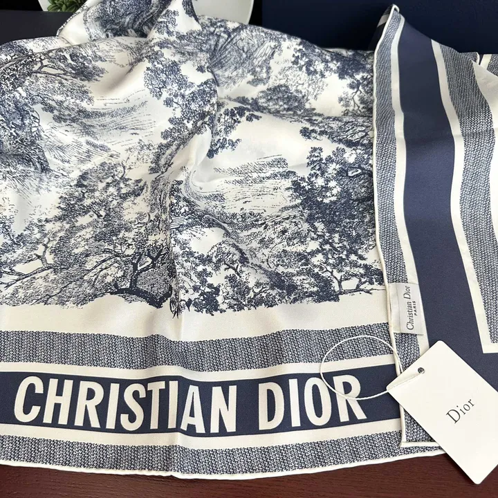 スーパーコピー ディオール マフラー