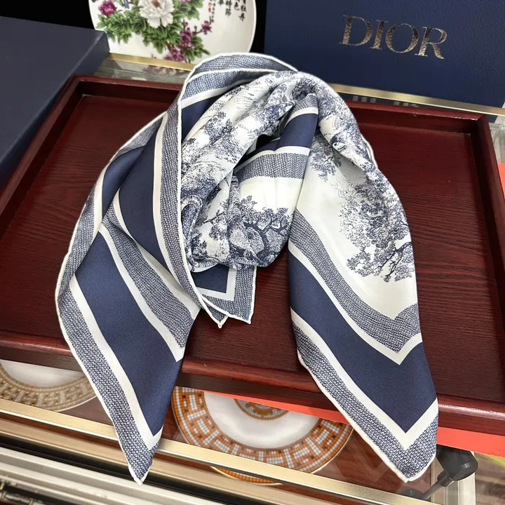 スーパーコピー ディオール マフラー