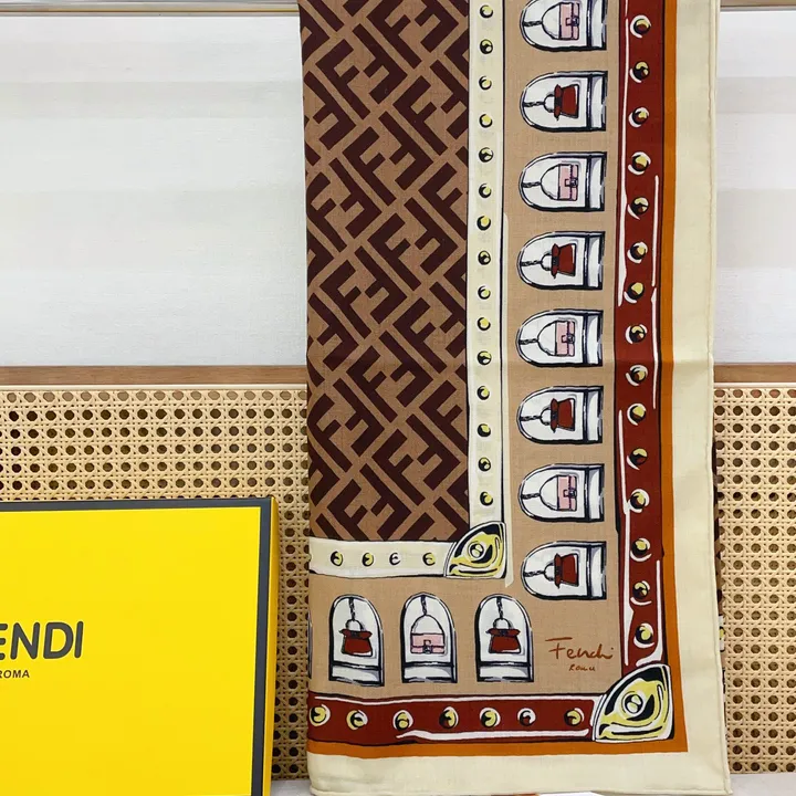 スーパーコピー フェンディ マフラー